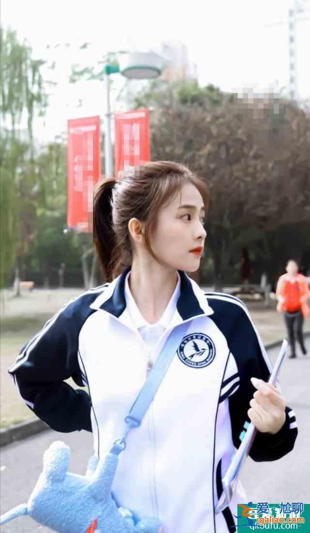 《半是蜜糖半是伤》预告揭幕，你们都在看罗云熙，而我却在看白鹿？