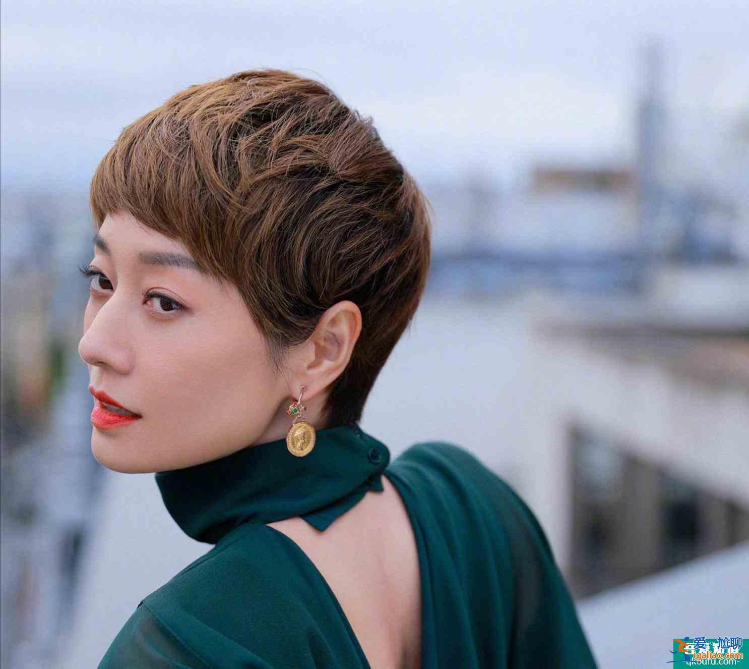 《亲爱的自己》：我欣赏你的独立，但这也恰好是感情的问题所在？