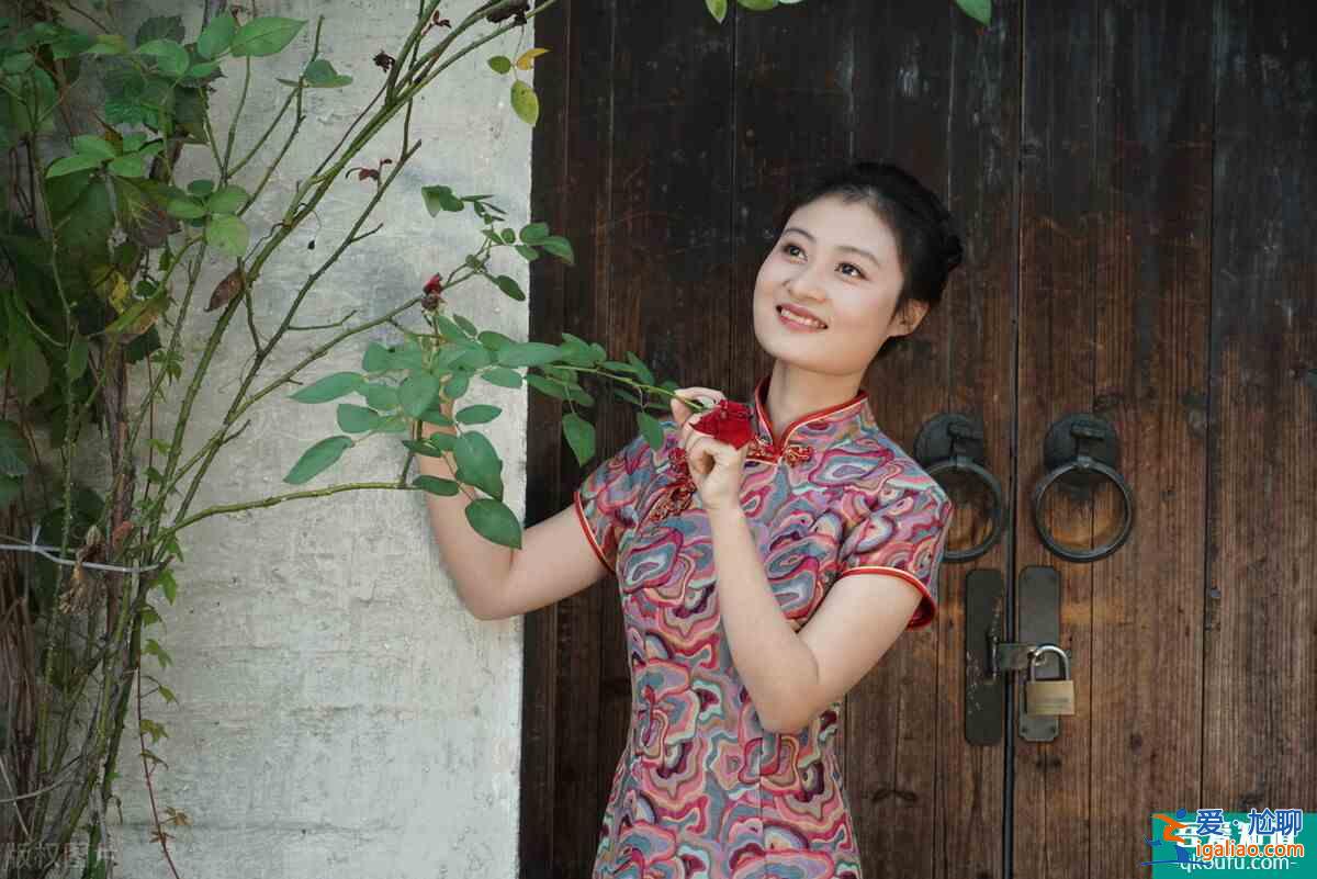 看年代探案剧《旗袍美探》，浅谈民国女子服饰之美？