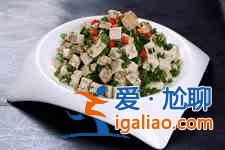 小葱拌豆腐的做法? 小葱拌豆腐的做法?