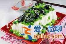 小葱拌豆腐的做法? 小葱拌豆腐的做法?