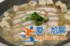 酸菜炖粉条的做法？