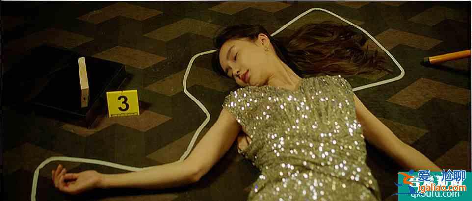 悬疑爆款《摩天大楼》，完成一次电影院里做不了的实验？