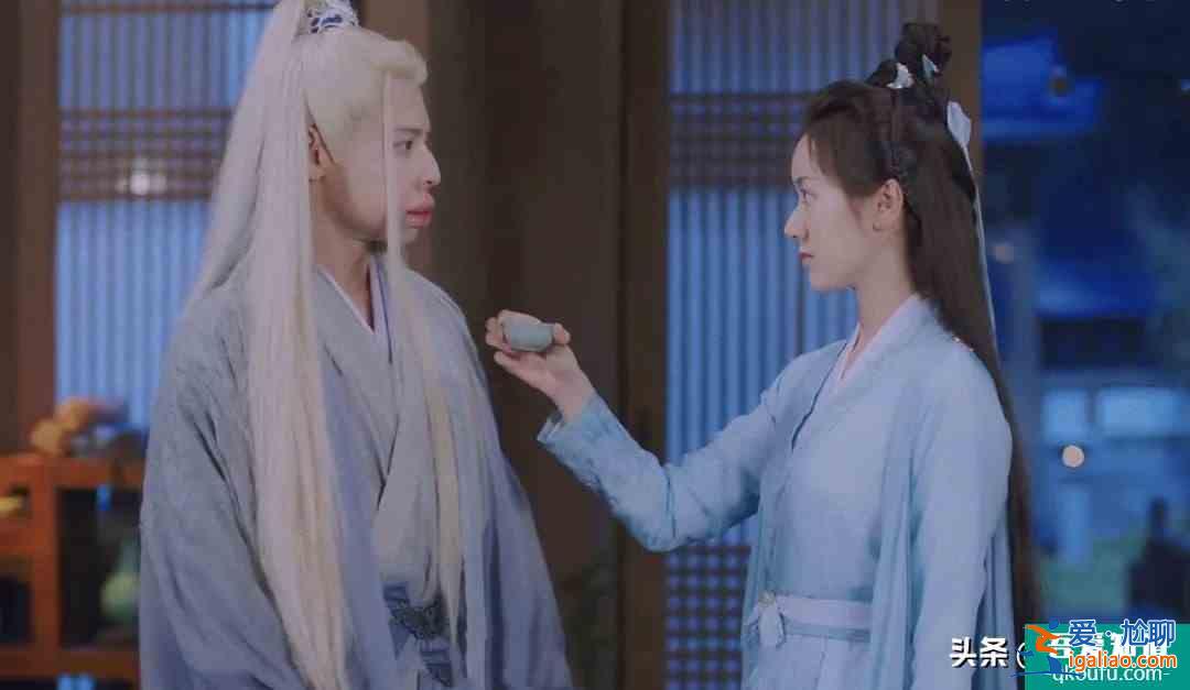 腾蛇到底喜不喜欢璇玑？看了《琉璃》原著才知两人的感情有多复杂？