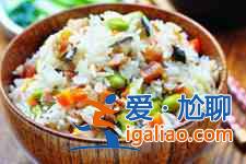 腊肠饭的做法大全？