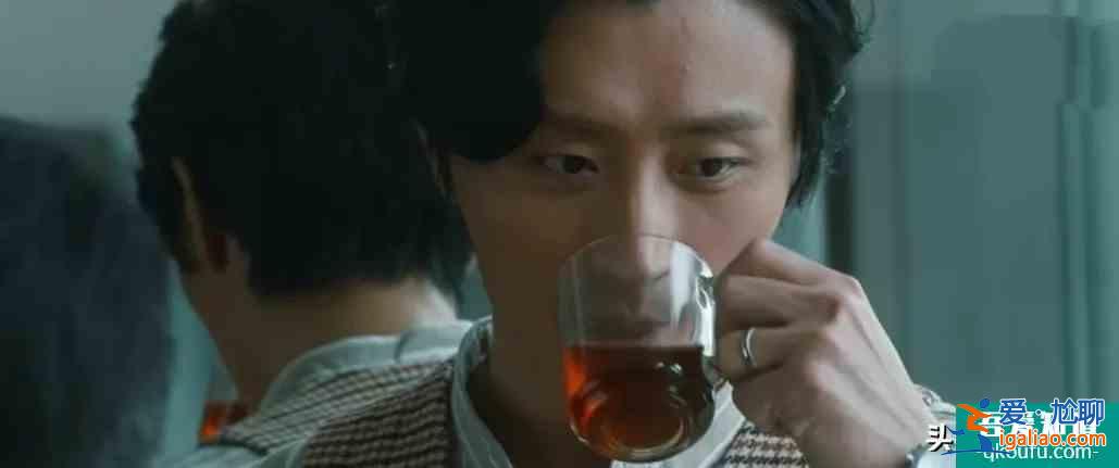 《在劫难逃》赵彬彬、孙晓萌、刘雨奇有何关联？一处细节给了答案？