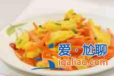 红萝卜炒鸡蛋? 红萝卜炒鸡蛋?