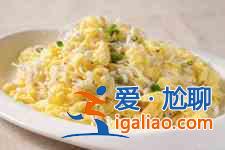 银鱼炒蛋？
