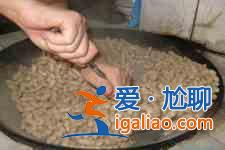 炒带壳花生的做法？