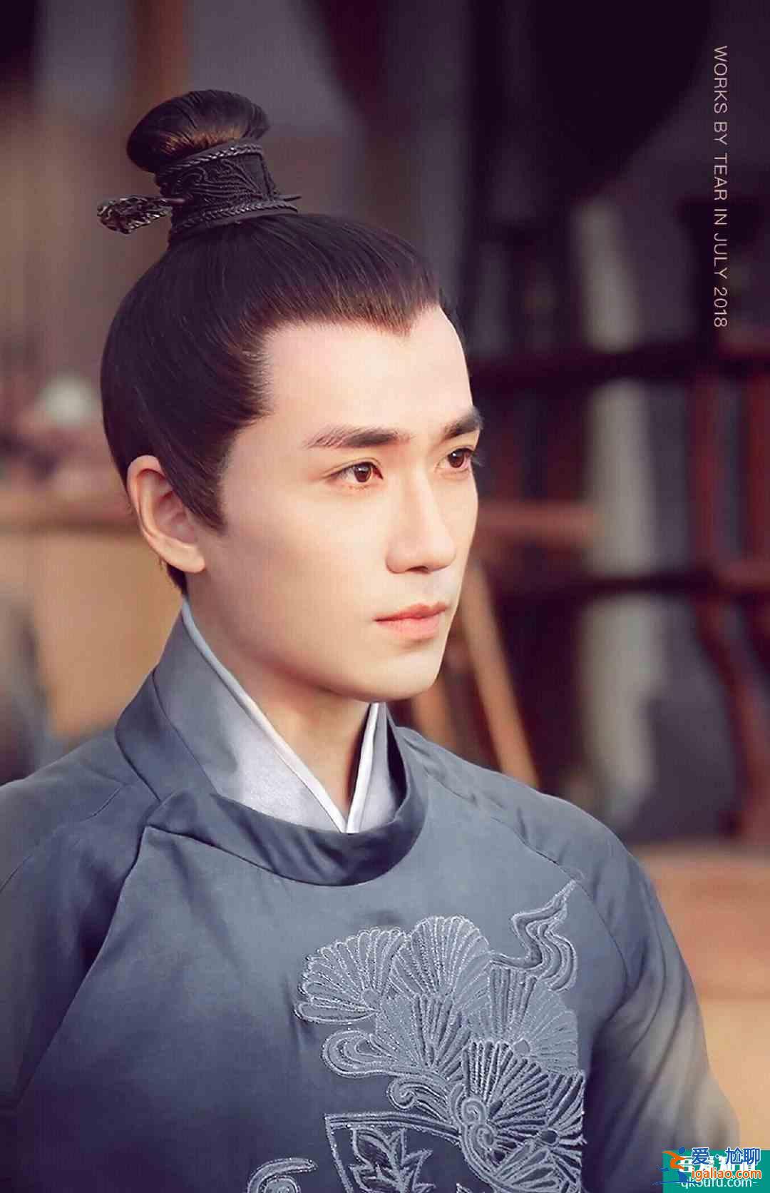 《亲爱的自己》定档，刘诗诗搭档朱一龙，演绎都市奋斗爱恋？