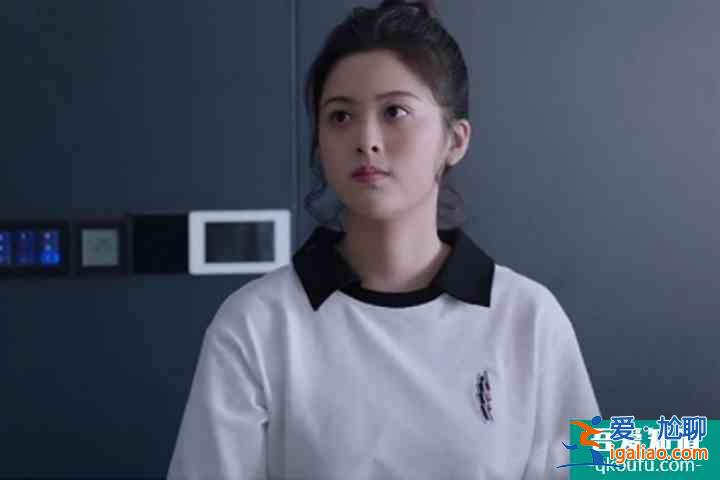 《以家人之名》为啥火？演员和角色吻合！网友：给选角导演加鸡腿？