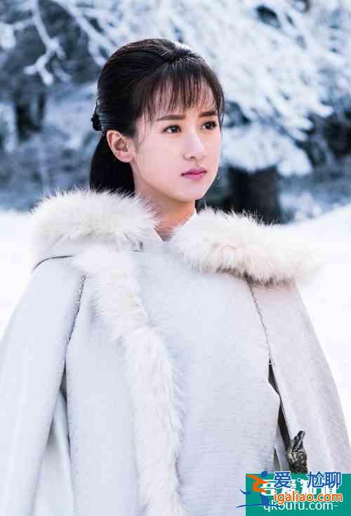 还未火就开撕，《琉璃》女主被指内涵男主加戏，双方后援会亲下场？