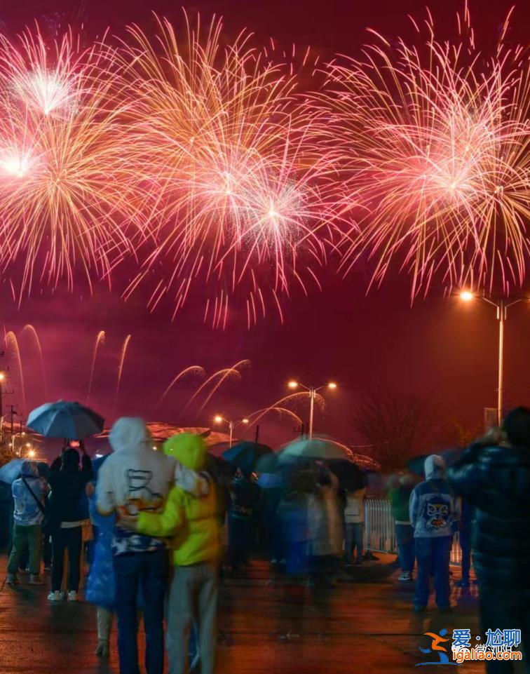 难怪全国人民都羡慕！跨年焰火点亮湖南浏阳 极致浪漫谁能不爱！？