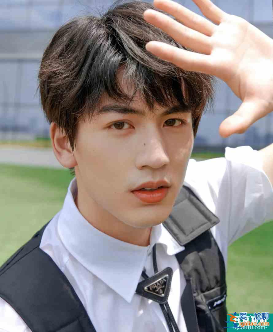 南师大校草，因撞脸李敏镐走红，还是陈瑶新剧《少女大人》男主？