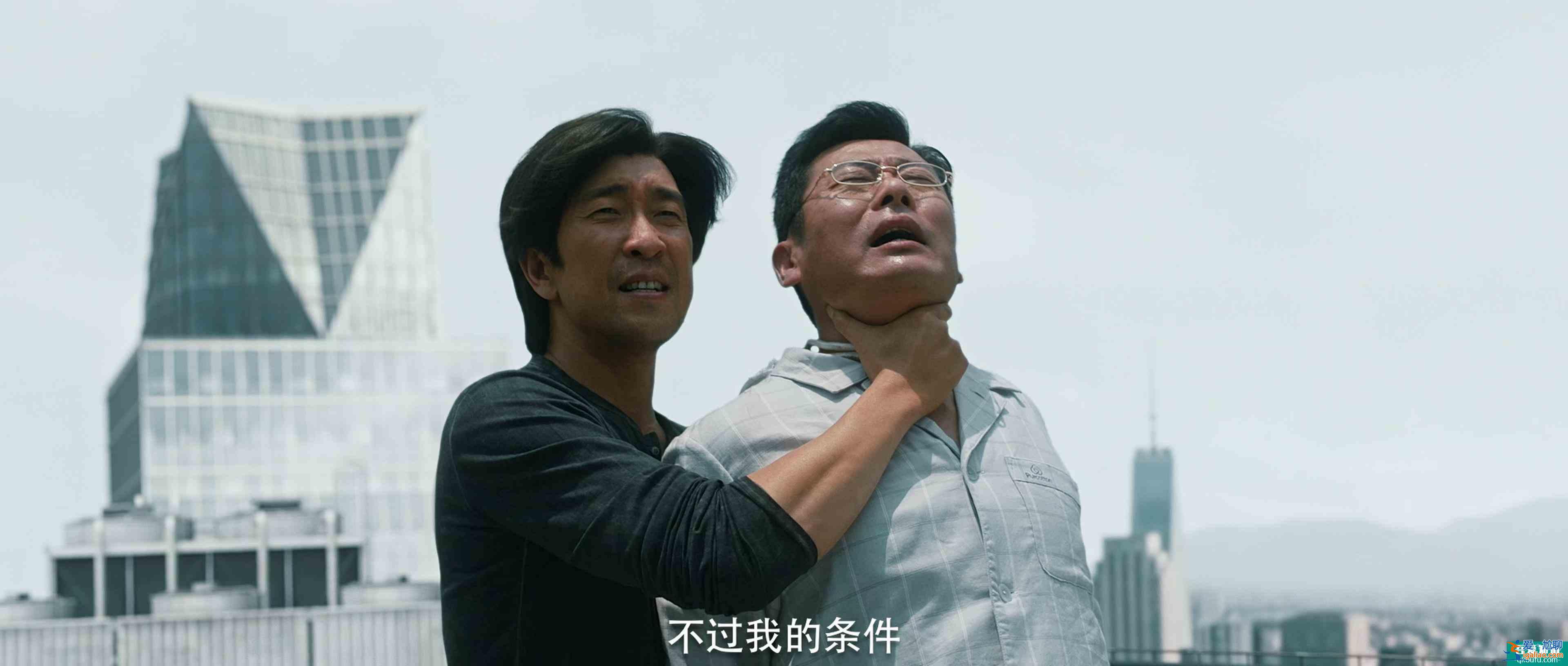 「在劫难逃」悬疑跨界玩科幻，硬汉混搭小鲜肉，鹿晗这次演技几分？