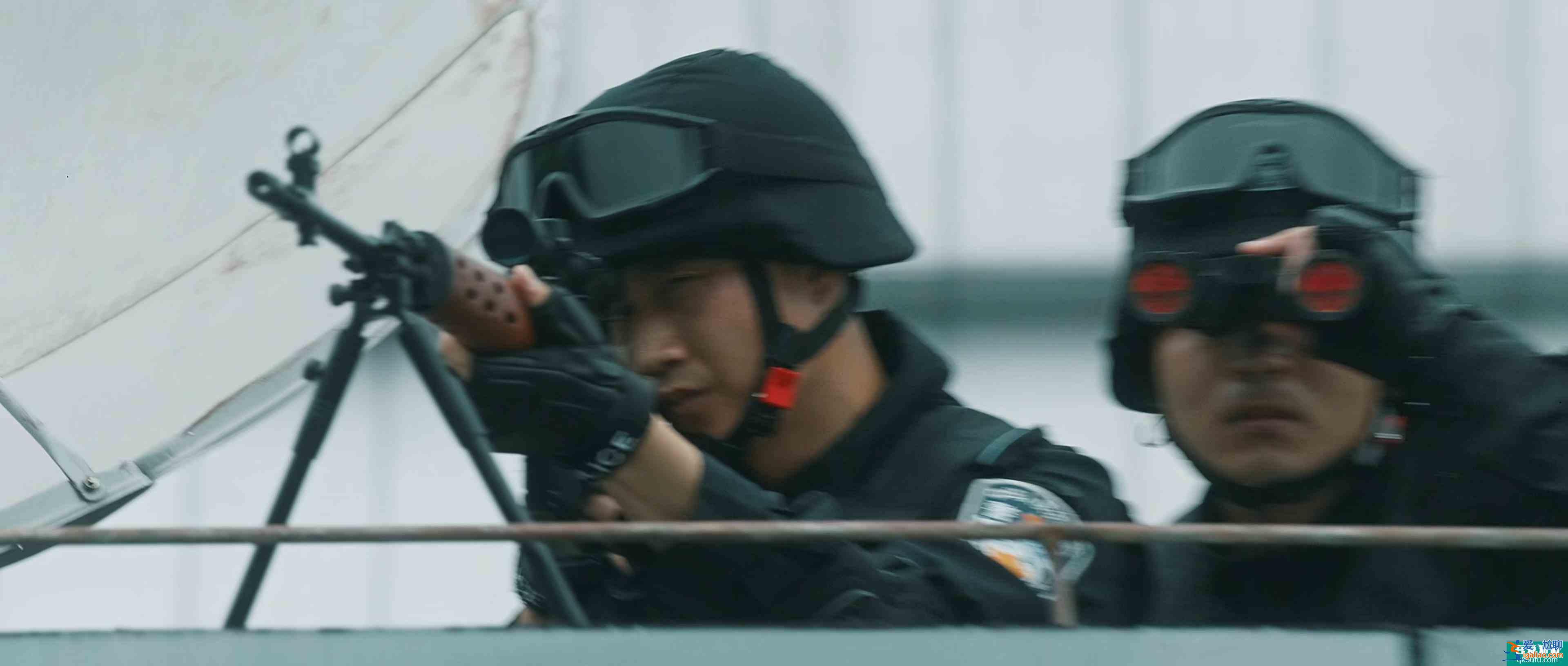「在劫难逃」悬疑跨界玩科幻，硬汉混搭小鲜肉，鹿晗这次演技几分？