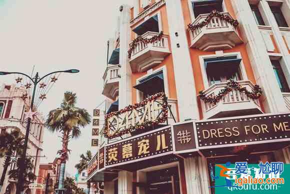 华谊兄弟贺岁档官宣!到全球首个华语电影IP主题乐园“玩电影”跨年？