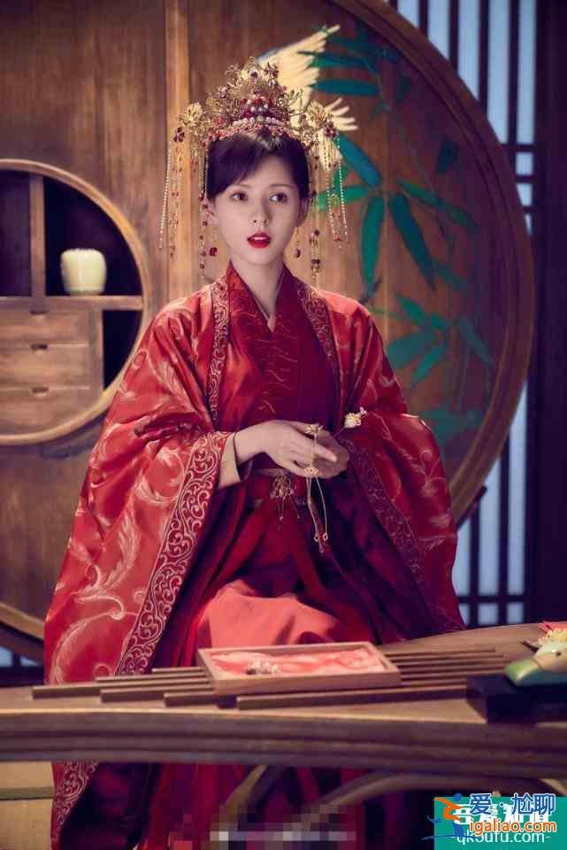 《琉璃》中玲珑大婚造型，清新灵动太让人惊艳，完全是全剧最美？
