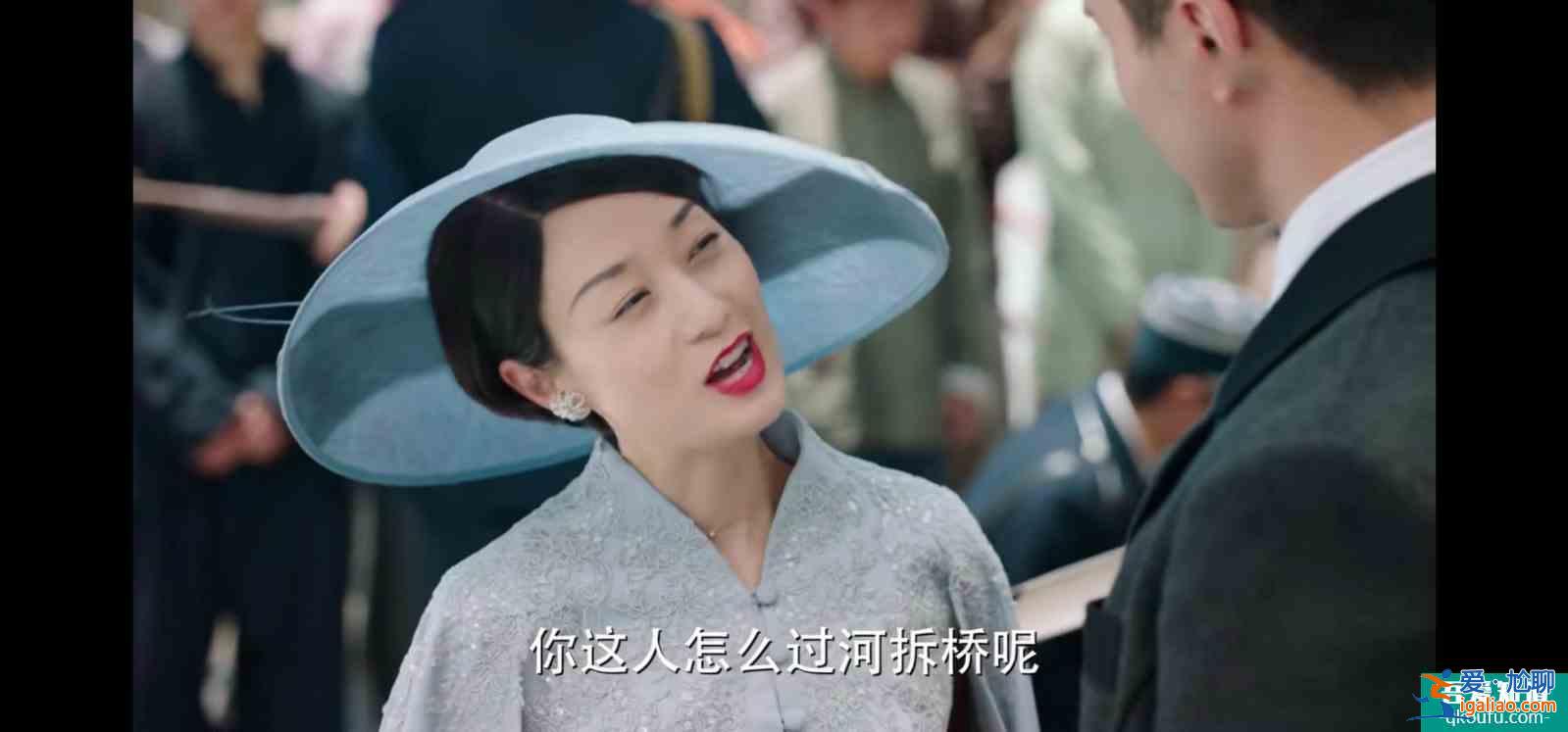 《旗袍美探》首播，轻喜剧探案风，40岁马伊琍被赞20岁容颜？