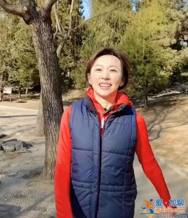 欧阳夏丹消失三年首现身 身心憔悴变化大无人识 网友留言走心了
