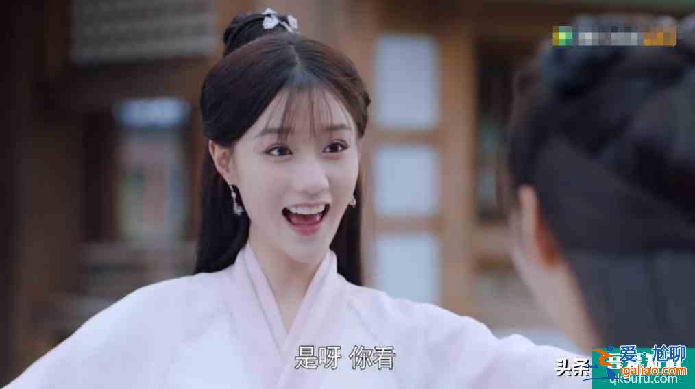 《且听凤鸣》12位美女角色，气质最好不是凤舞，而是不讨喜的她？
