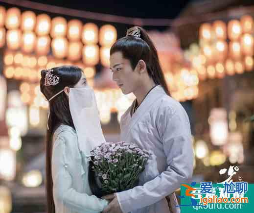 《少女大人》开播，陈瑶反串成瘾，男装扮相又美又飒？