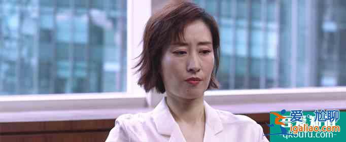 《白色月光》大反转：最危险的第三者，颠覆了你的对婚外情的认知？