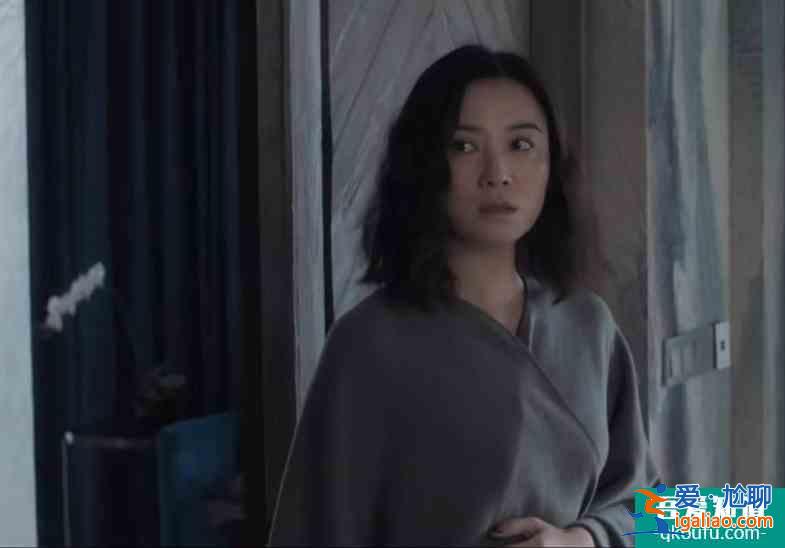 《白色月光》：知道杨雁真实身份那一刻，宋佳把痛苦演到了极致？
