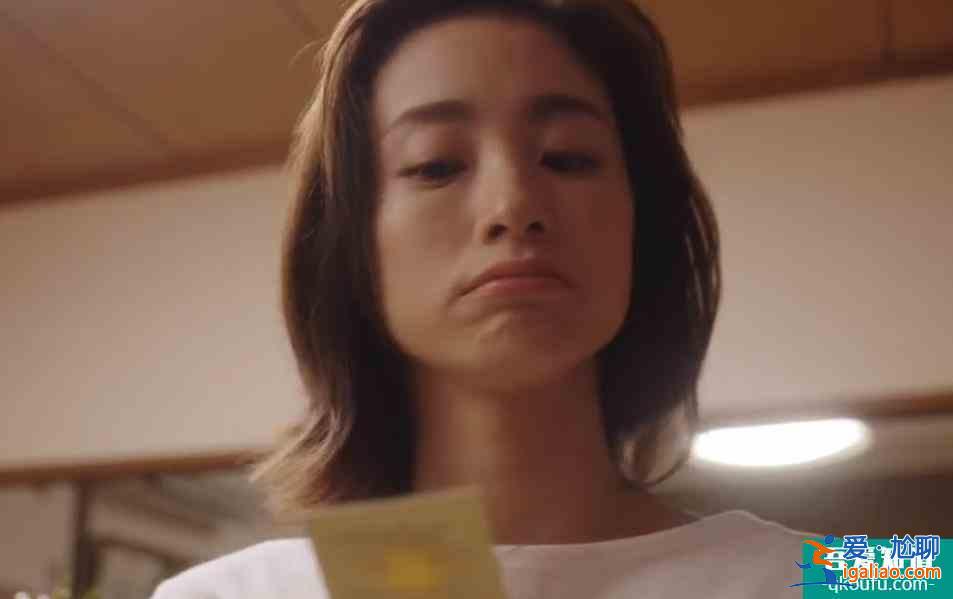 《半泽直树2》：半泽调查银行内部大叛徒，妻子小花或是破局关键？