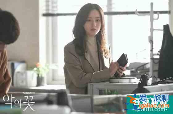 《恶之花》《琉璃》女主被吐槽，对女性角色有恶意，是社会在厌女？