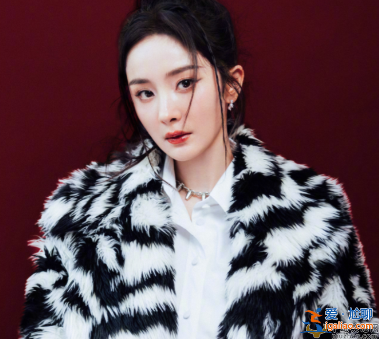 杨幂耍大牌怎么回事 为什么转发11年前微博给大家拜早年 评论不堪入目