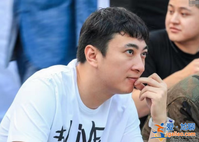 王思聪上海街头暴打路人 被打之人鼻骨骨折受伤严重 打架原因令人咋舌
