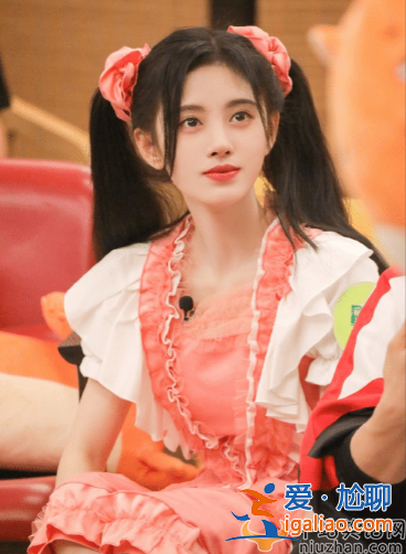 鞠婧祎四千年一遇美女怎么回事 鞠婧祎怎么出道的 个人资料简介