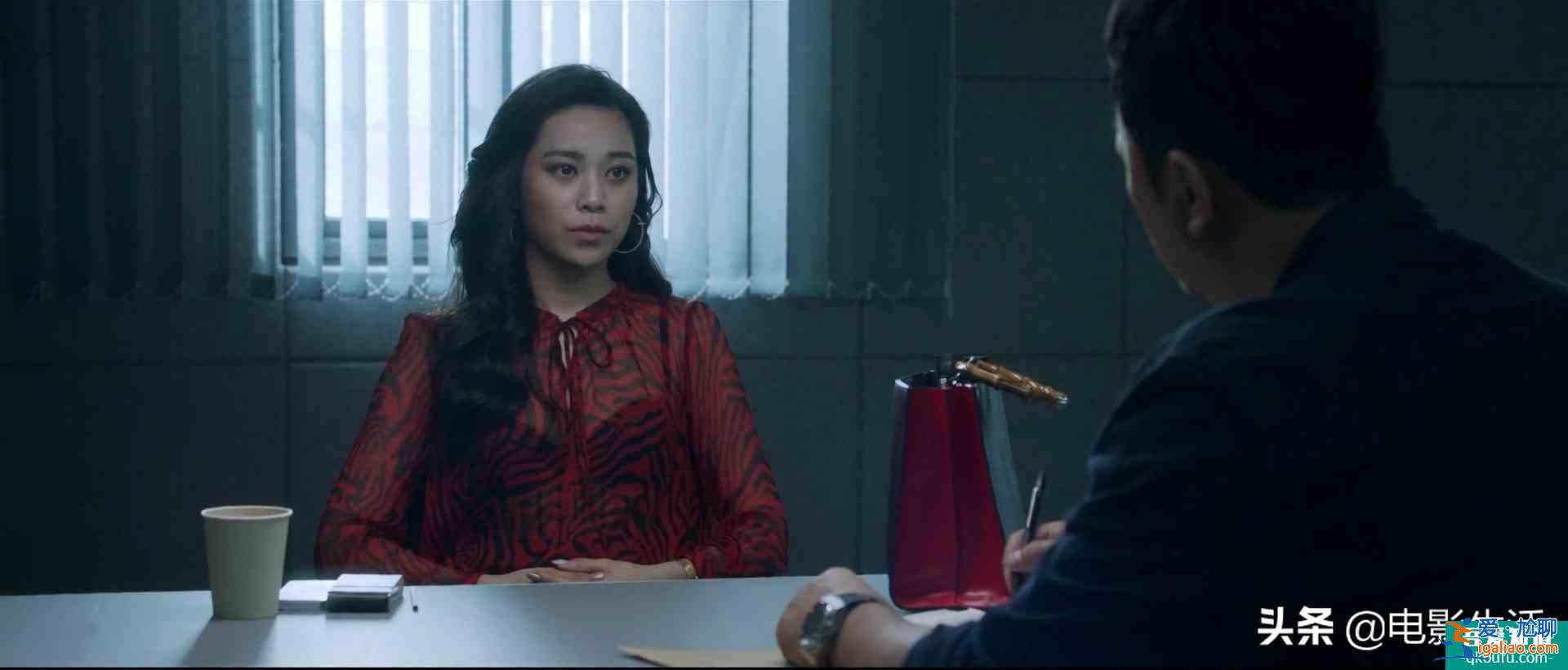 性别歧视、穿得少被骂，《摩天大楼》针对女性社会问题拍得太露骨？