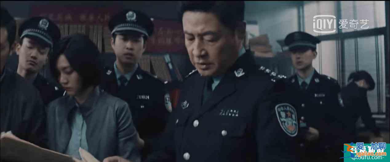 非常目击：为什么都说导演故意把节奏放慢，使真相推迟？？