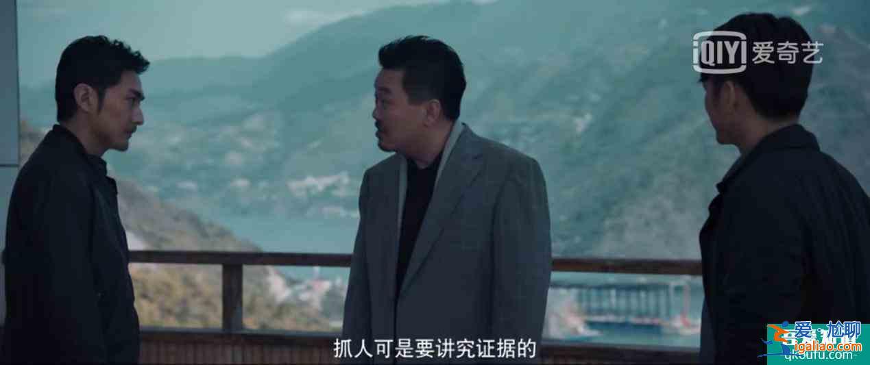 《非常目击》：带着回忆，负重前行？