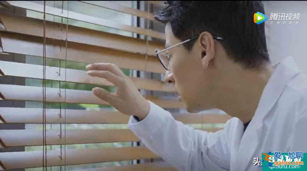 聂远 吴谨言《幸福还会来敲门》：小人不分男女 男人也爱嚼舌根？