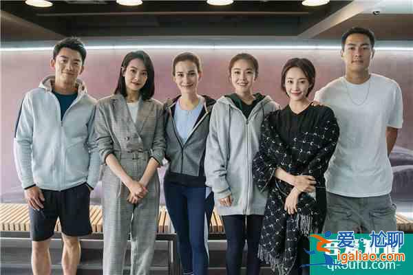 《他其实没有那么爱你》揭示感情里最残酷的真相，女性独立很重要？