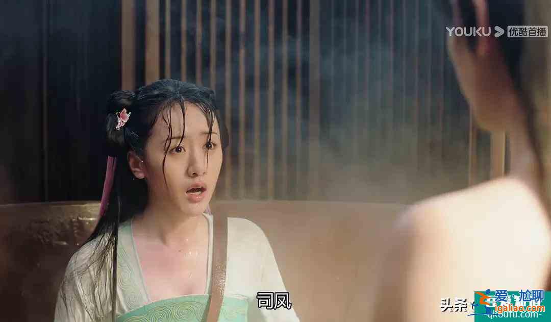 《琉璃》璇玑摘下司凤面具时就心动了，每次尬撩都是本能的喜欢？