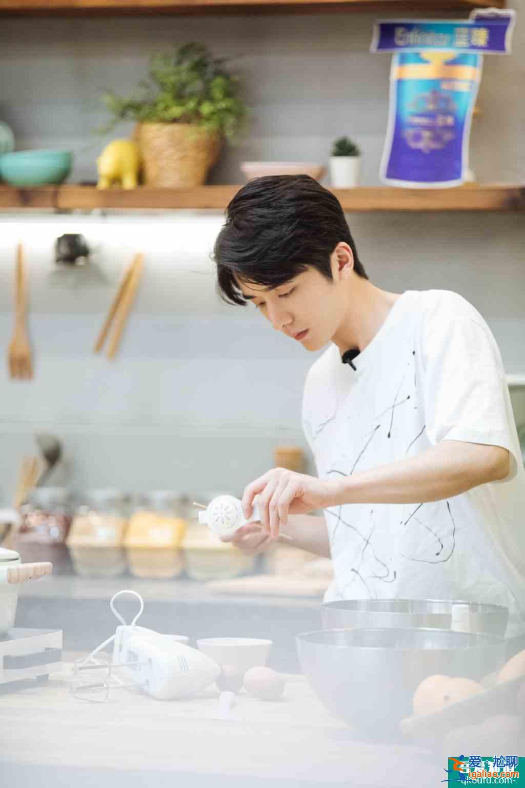 《以家人之名》凌霄子秋太反常，李尖尖投稿是要填坑了吗？