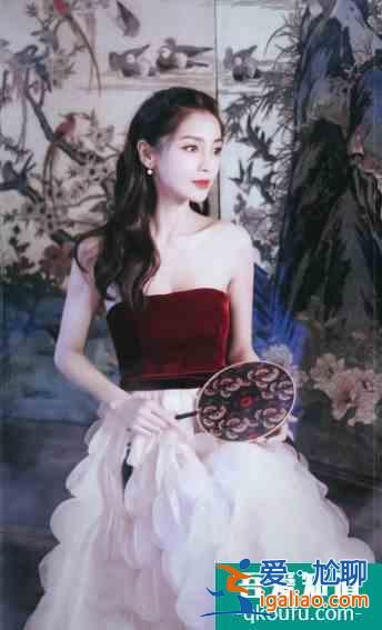 《摩天大楼》海报看点足，普普和AB出演同一角色，AB是否压力大？？