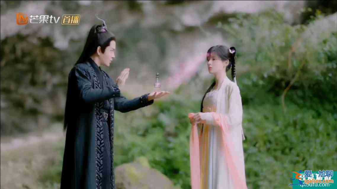 琉璃：乌童用花妖身放玲珑元神，定是爱上了！？