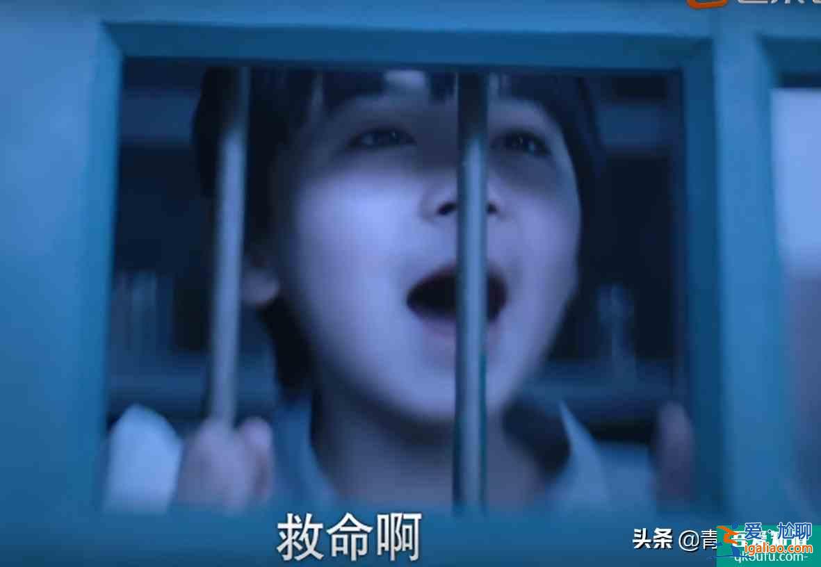 以家人之名：凌霄选择当孝子，放弃心仪大学，改嫁的母亲需要管吗？