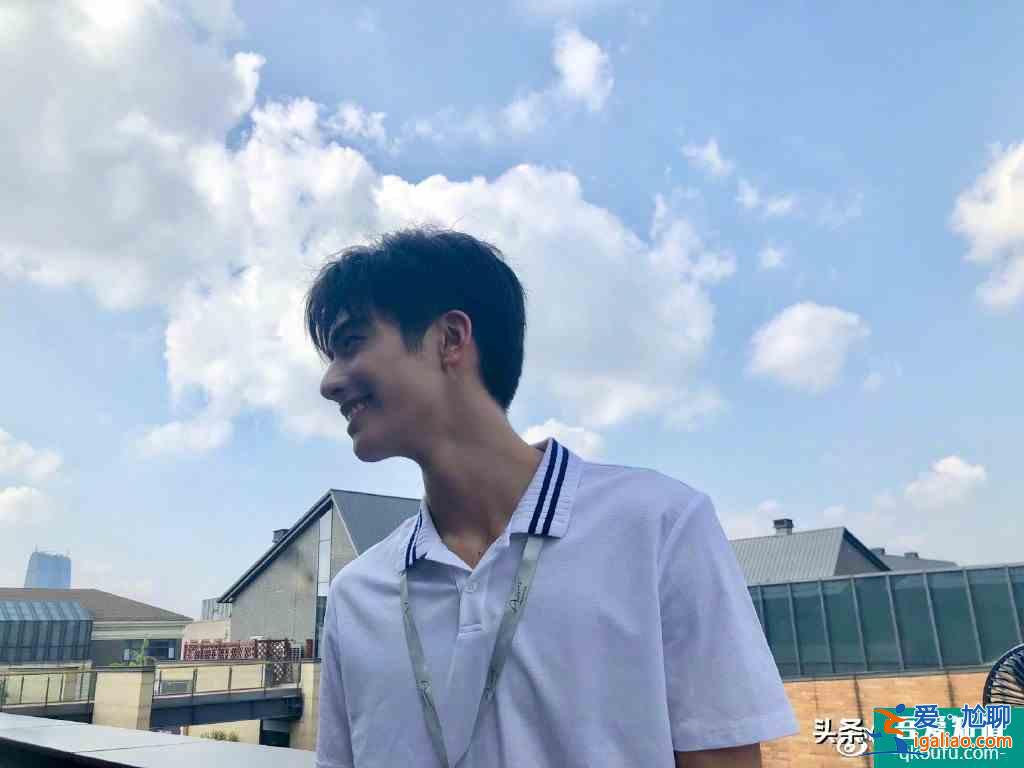 以家人之名，学哥哥st&lt;x&gt;yle，宋威龙张新成，我上楼了？