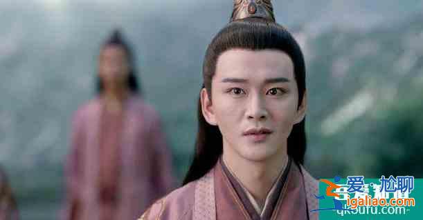 《琉璃》：不怕坏人坏，就怕坏人帅，玲珑被乌童虐后，爱上他了？