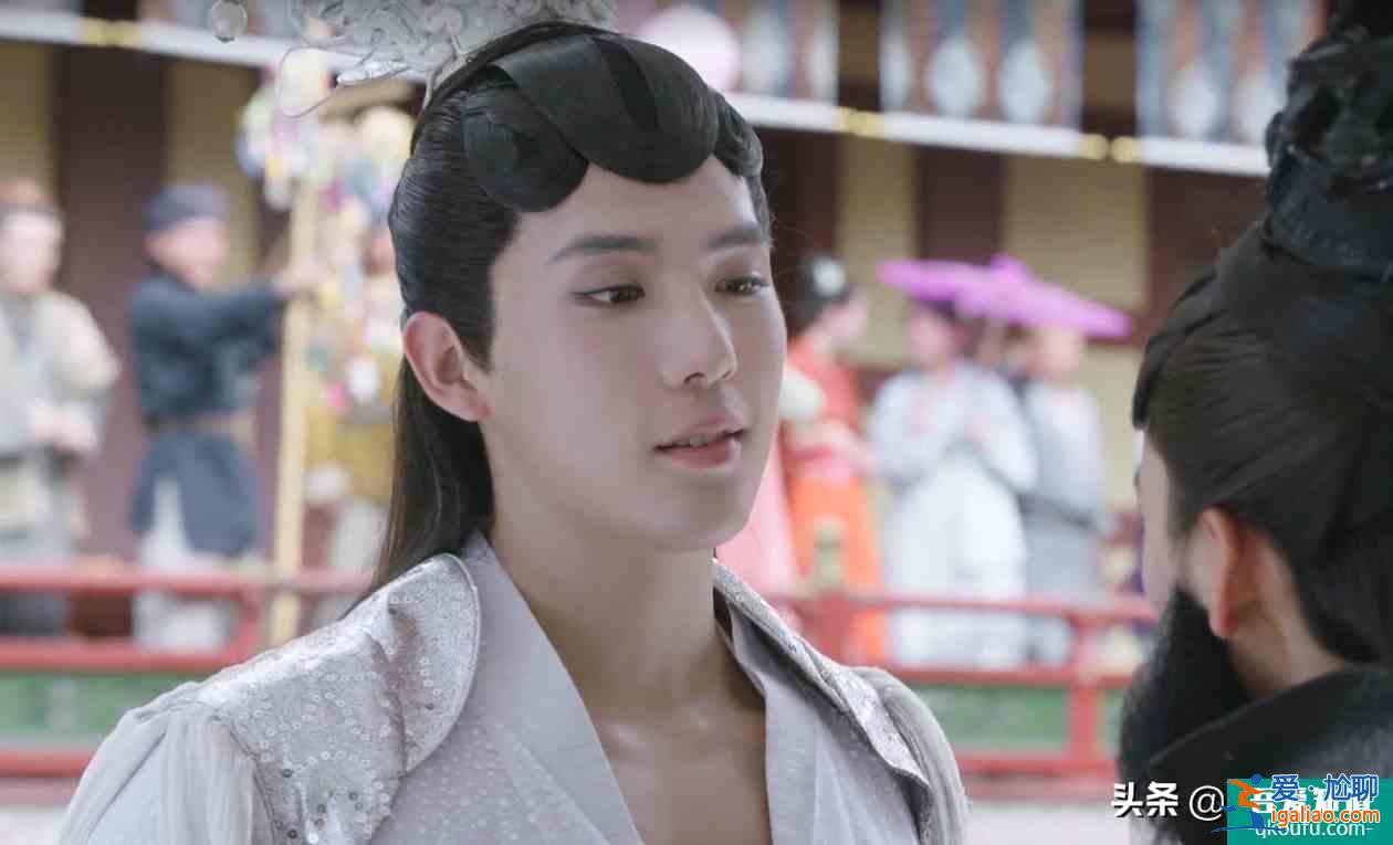 人气弟弟王安宇走出《二十不惑》单恋，再陷《女世子》情伤？