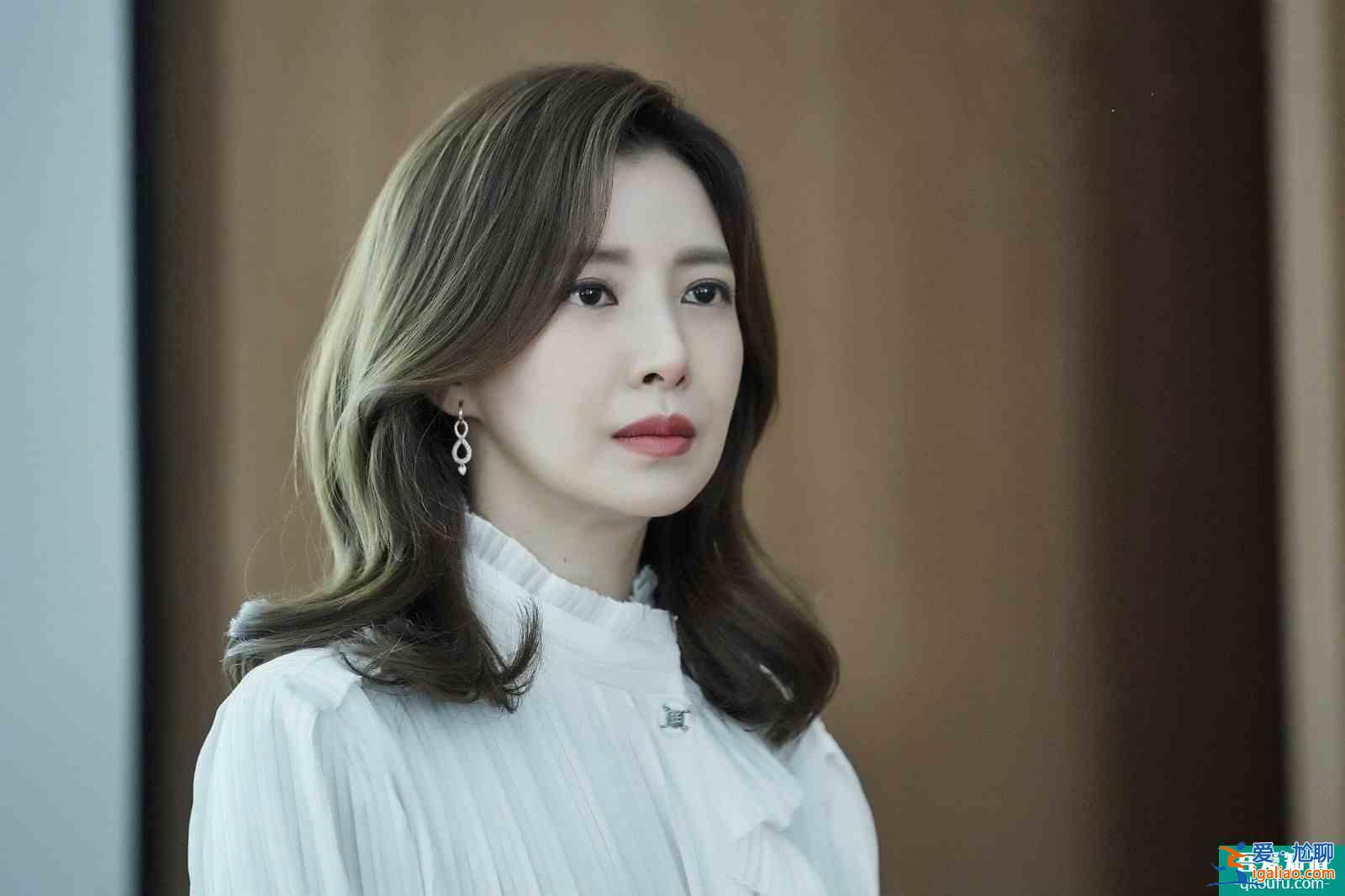 《秘密森林2》首播，曹承佑裴斗娜再合作，悬疑跌宕首集9.4分？