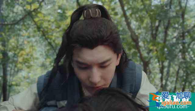 漂亮书生：文彬溺水，雷泽信人工呼吸察觉他是女子，乐暄看穿一切？
