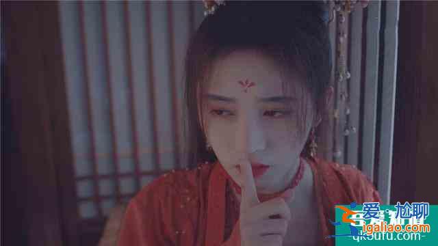 漂亮书生：大家都知道她是女生，就她一个人蒙在鼓里？