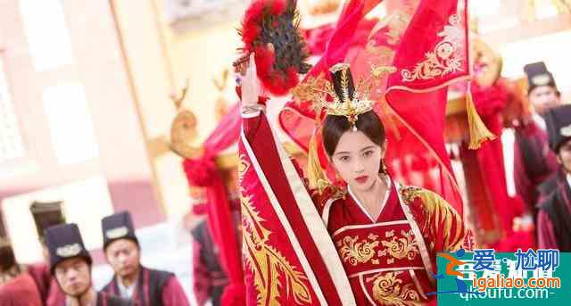 《漂亮书生》鞠婧祎偶像包袱太重，看她的演技，网友：花瓶真金贵？